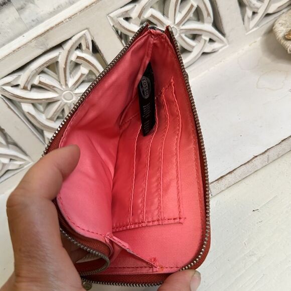 Fossil Authentic Patent Leather Wristlet Wallet, Striped - Picture 5 of 5